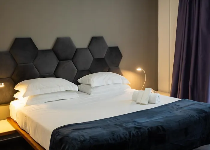 Black Hotel