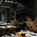 Black Hotel 