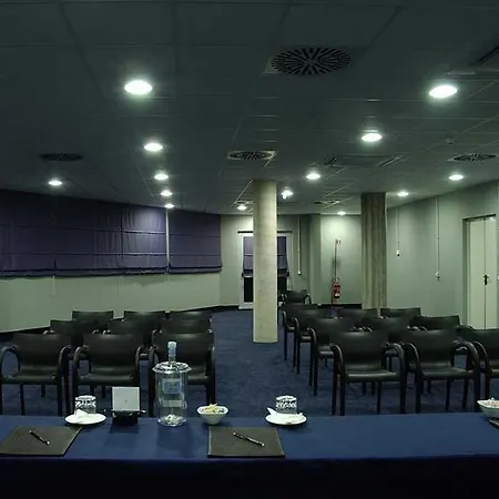 Black Hotel 